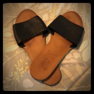 Black aldo sandals